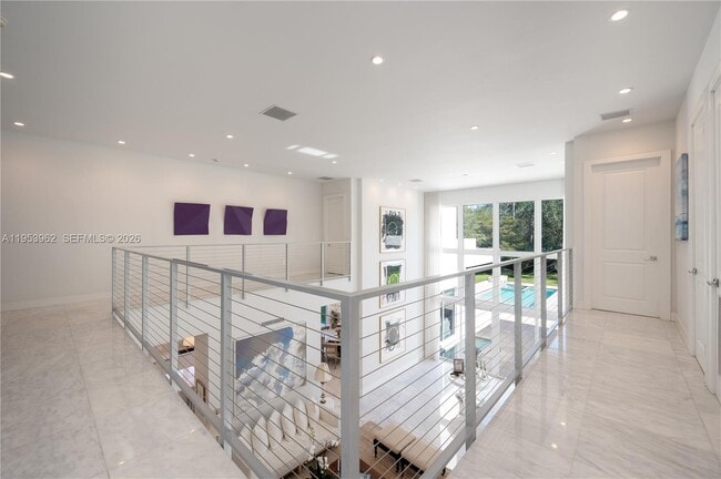 Building Photo - 6355 SW 114th St