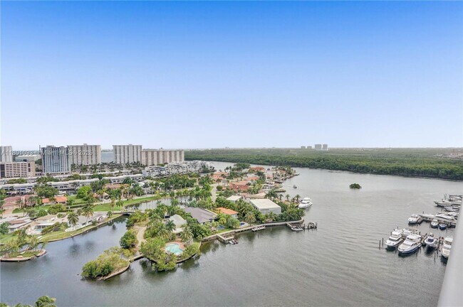 Building Photo - 330 Sunny Isles Blvd