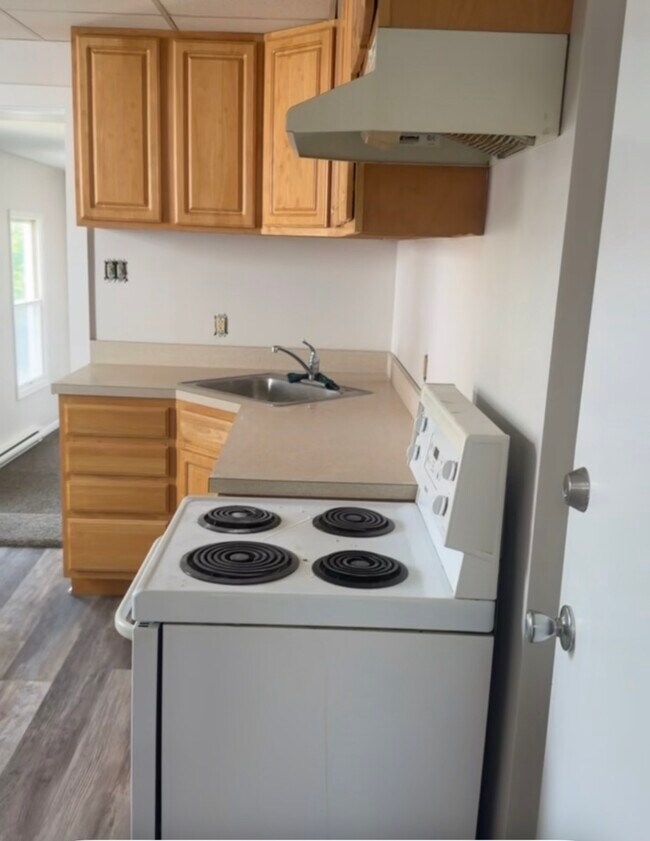 Building Photo - Parker Ave,LLC