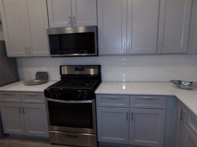 Building Photo - 1748 Redding St