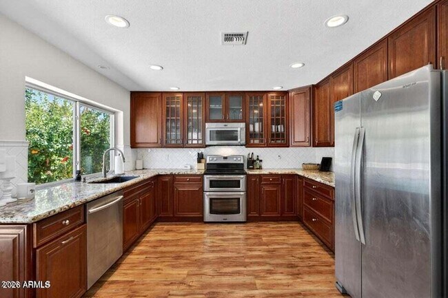 Building Photo - 15823 N 58th Pl