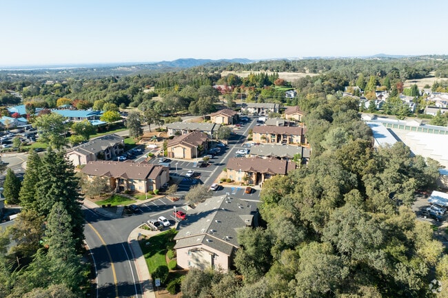 Context - Glenview Apartments