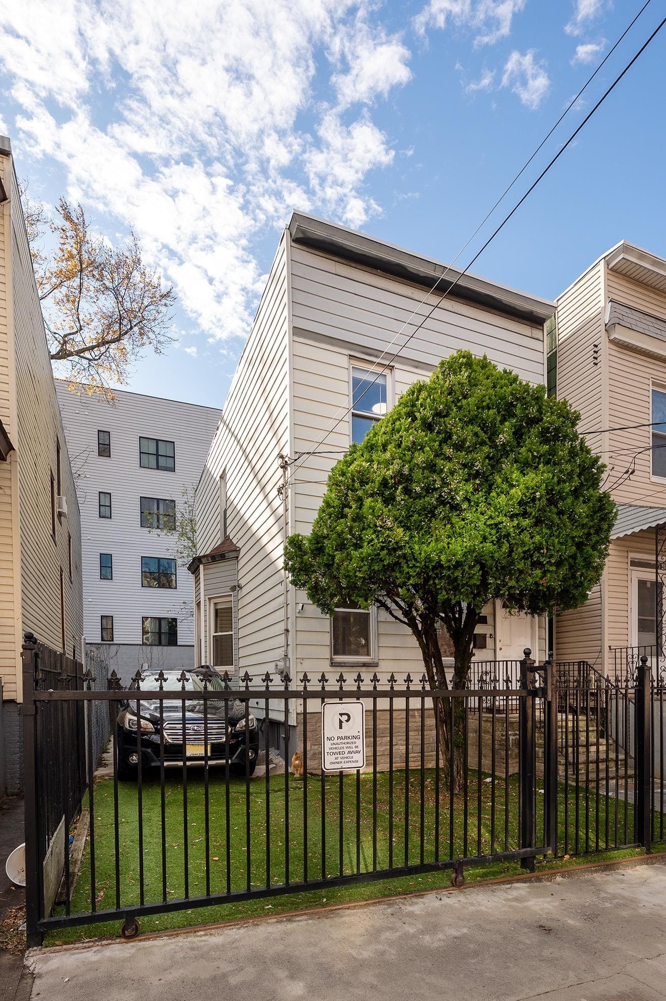 Building Photo - 233 Bidwell Ave