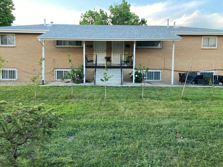 Building Photo - 2544 Joliet St