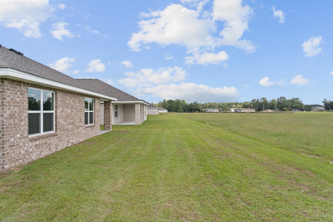 Building Photo - 14639 Dayton Cir