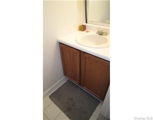 Building Photo - 213 Arlington Ct