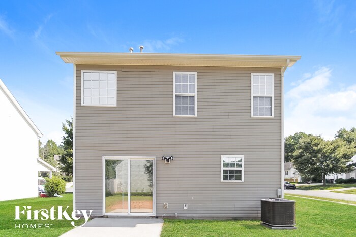 Building Photo - 3103 Misty Ln