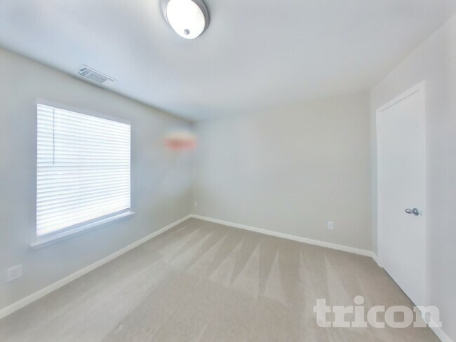 Building Photo - 29550 N Legends Bend Dr