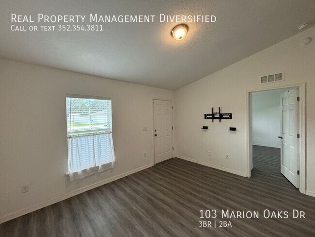 Building Photo - 103 Marion Oaks Dr