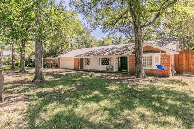 Primary Photo - 3215 Spanish Oak Dr