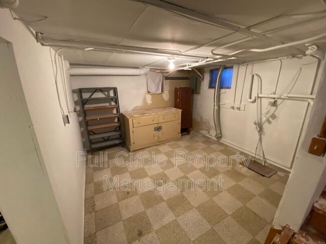 Building Photo - 2535 Avenue B