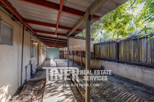 Building Photo - 7851 Winding Way