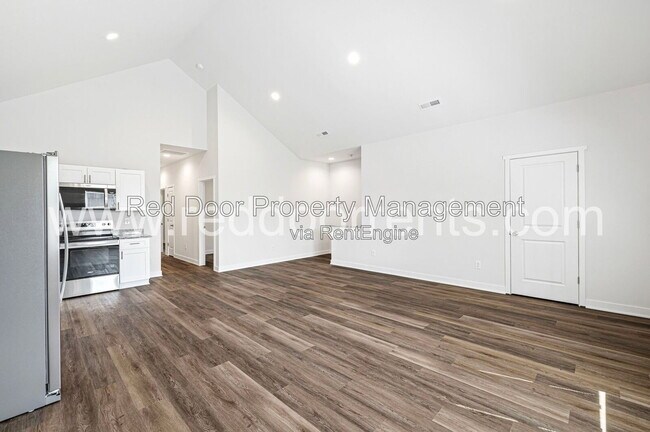 Building Photo - 728 Parkway Ave
