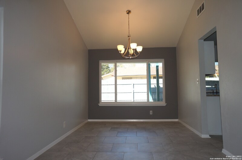 Building Photo - 6611 Woodford