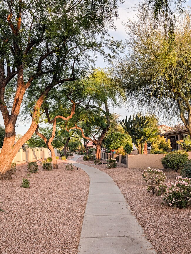 Building Photo - 23833 S Pleasant Way