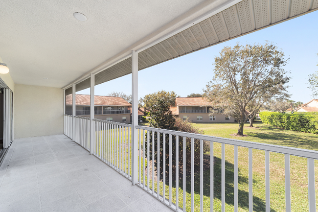 Building Photo - 5436 Admiral Way