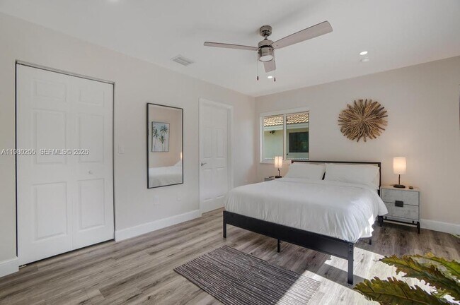 Building Photo - 20560 NW 17th Ave