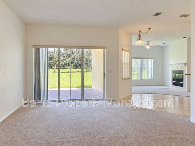 Building Photo - 3525 Sunset Isles Blvd