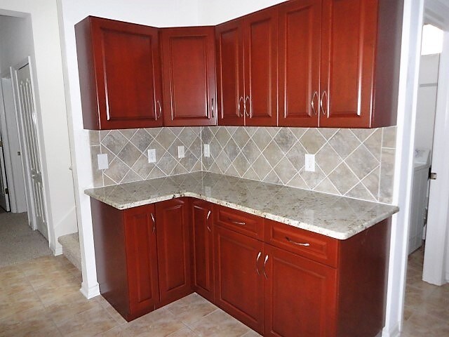 Building Photo - 471 Westchester Hills Ln