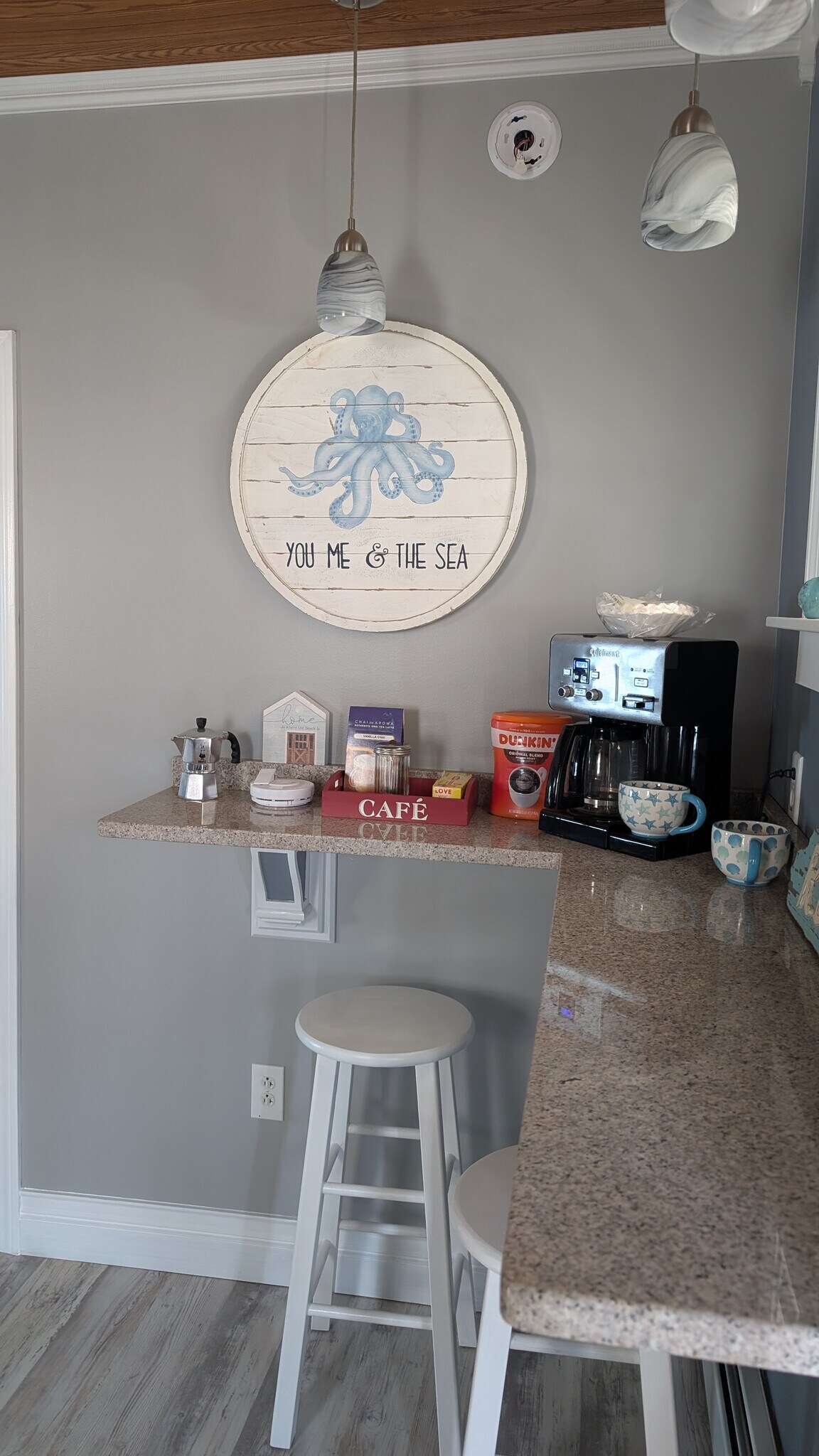 Building Photo - 142 Bluff Ave