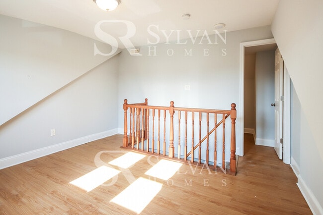 Building Photo - Gorgeous updated 3BR Home in Dundalk!