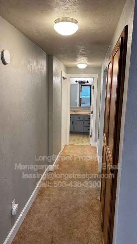 Building Photo - 2995 Fir Oaks Dr SW