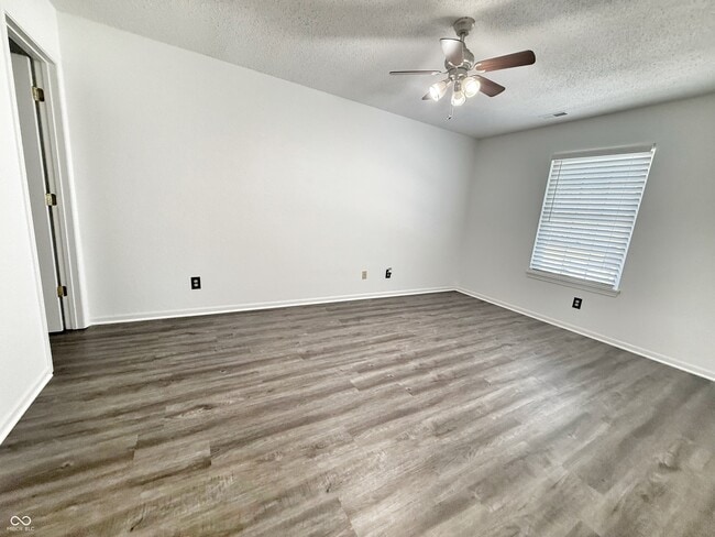 Building Photo - 776 Alvey Ct