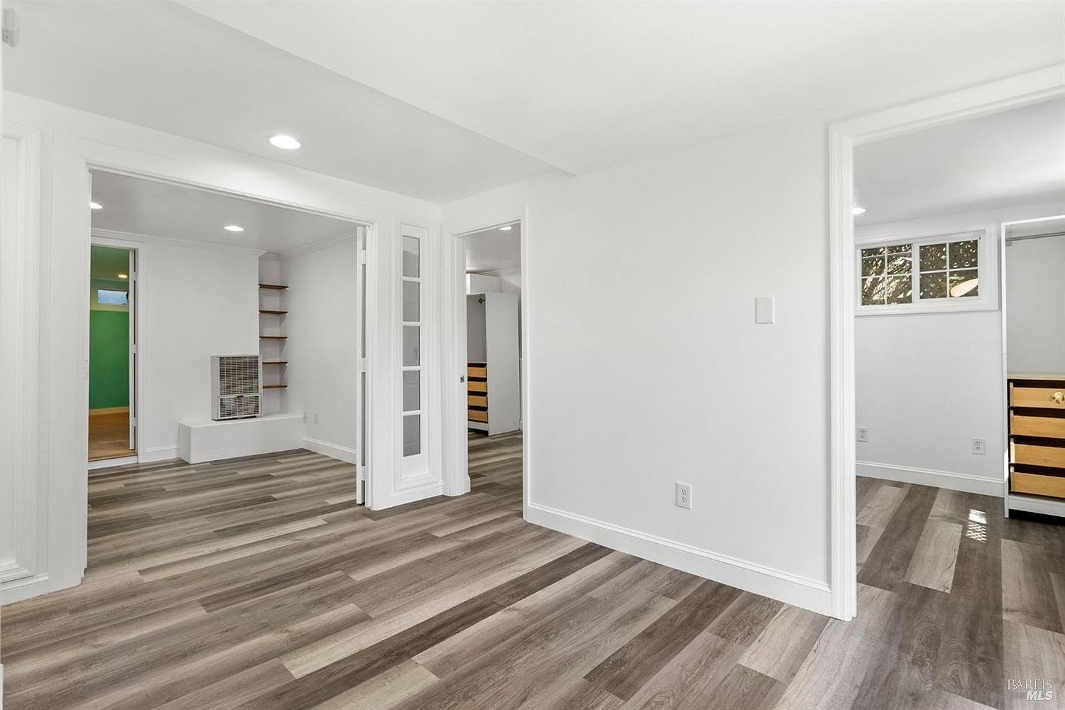 Unit 2 $3,100 - 2 Prospect Dr
