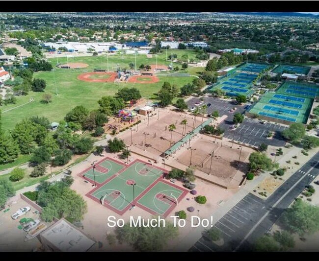 Building Photo - 9196 N 103rd Pl