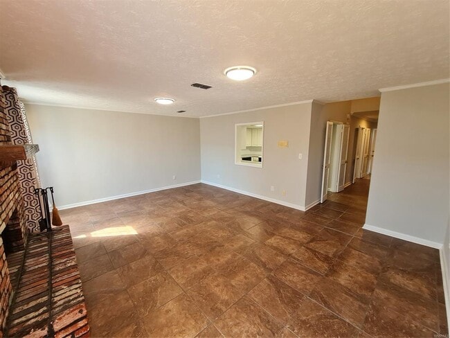 Building Photo - 1613 Cobblestone Ct