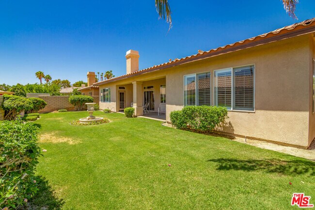 Building Photo - 40808 Eastwood Ln