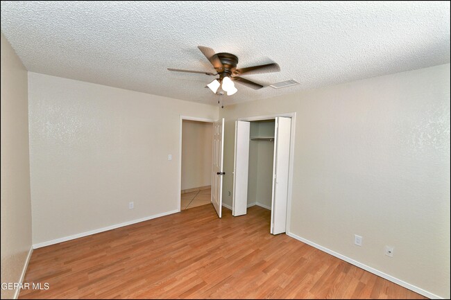 Building Photo - 11620 Laura Marie Dr