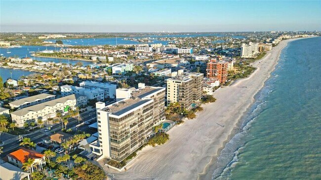 Building Photo - 15473 Gulf Blvd