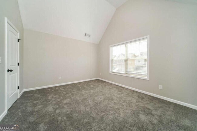 Building Photo - 2194 Bridgewater Pass