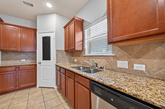 Building Photo - 6143 Norwood Meadows Ln