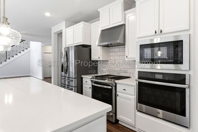 Building Photo - 8017 Whisper Grove Dr