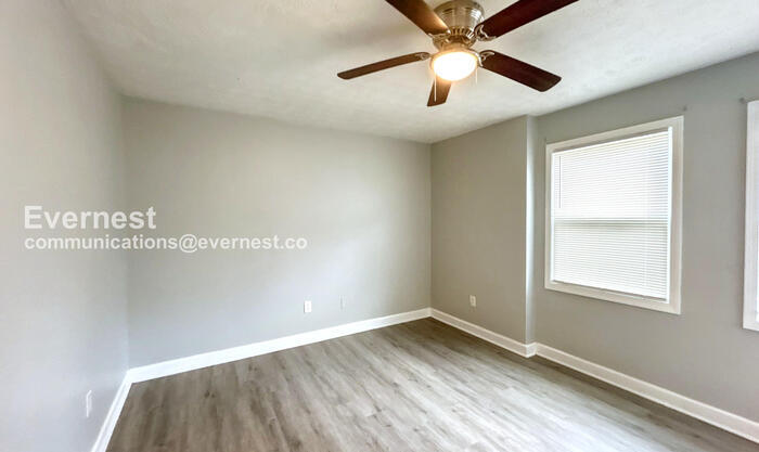 Building Photo - 2431 Corner Shoals Dr