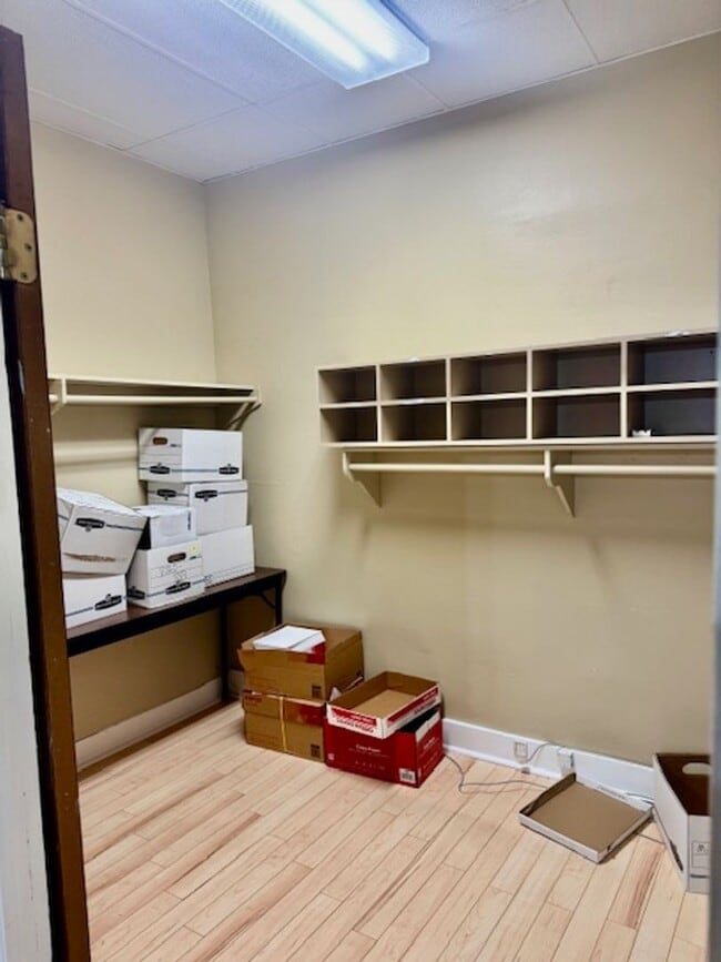 Building Photo - Downtown Gulfport Office Space