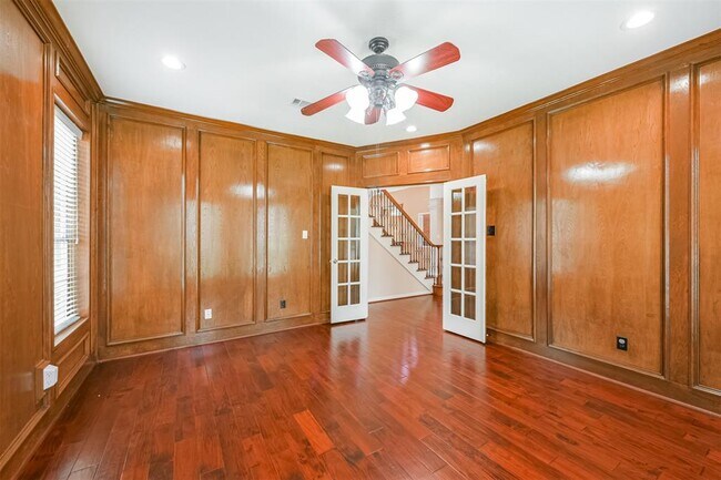 Building Photo - 4003 Bountiful Crest Ln