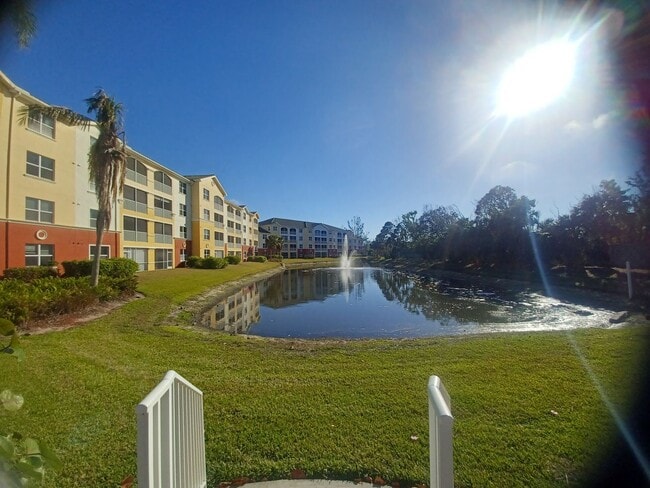 Building Photo - 11001 Gulf Reflections Drive
