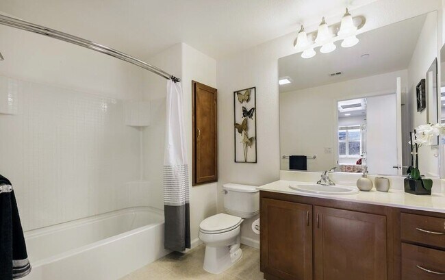 Building Photo - 1388 Broadway