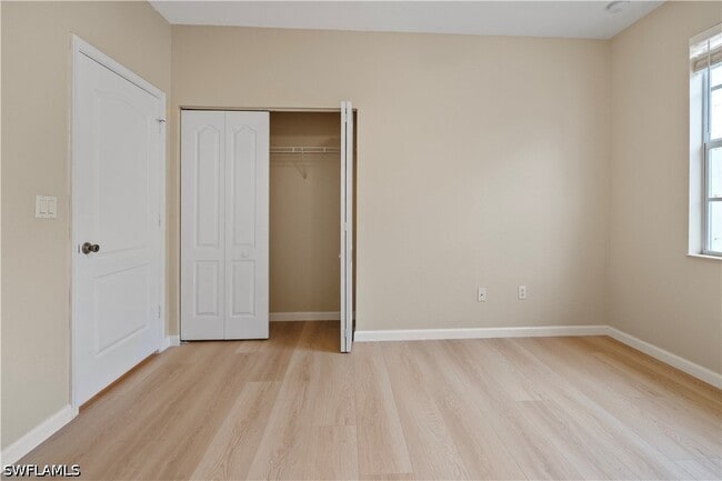 Building Photo - 7009 Romana Way