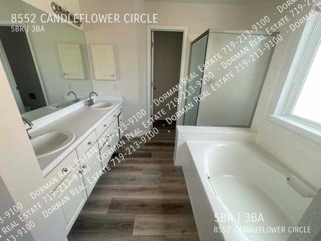 Building Photo - 8552 Candleflower Cir