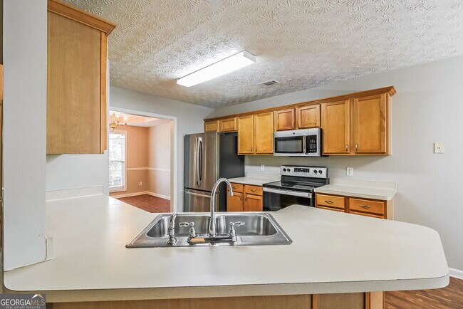 Building Photo - 3415 Wrenwood Ct