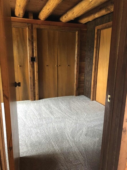 Master Bedroom - 2115 Ridge Ranch Rd