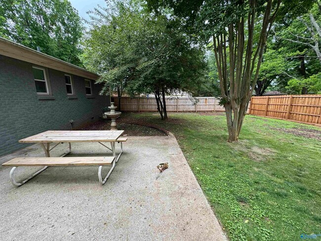 Building Photo - 377 College Park Ct NW