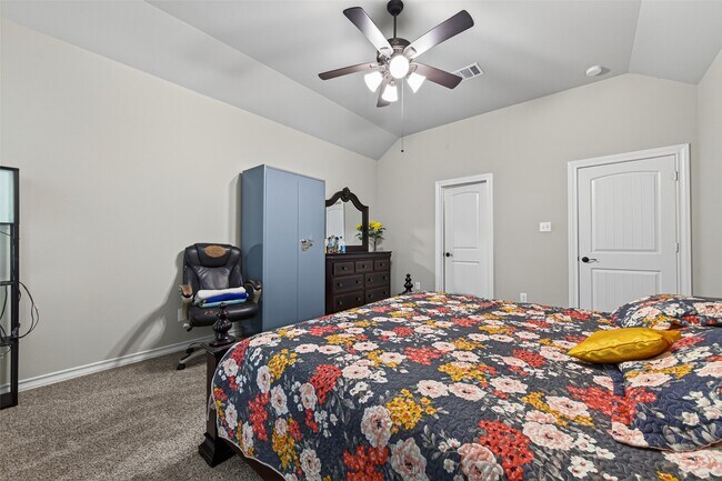 Building Photo - 2310 Shannon Ct