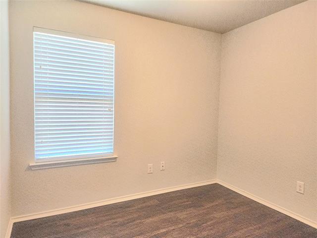 Building Photo - 1400 Cedar Hollow Dr