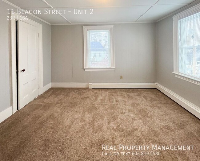 Building Photo - 1st Floor, 2 BR/1BA Apartment Available in...