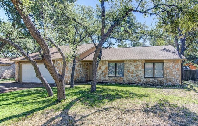 Building Photo - 8911 Bubbling Springs Trail